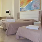 호텔 Astoria 3*