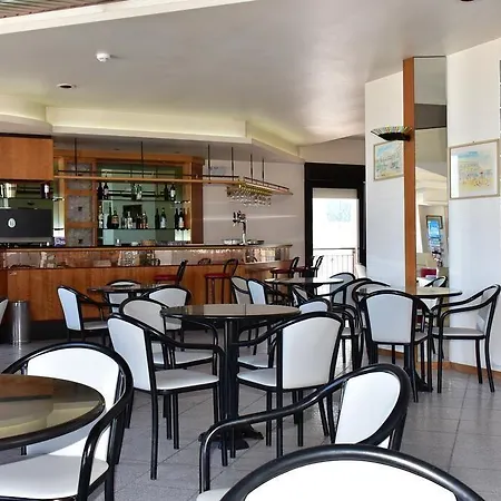 Astoria فندق بيزارو