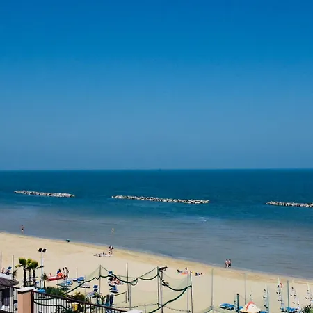 فندق Astoria بيزارو